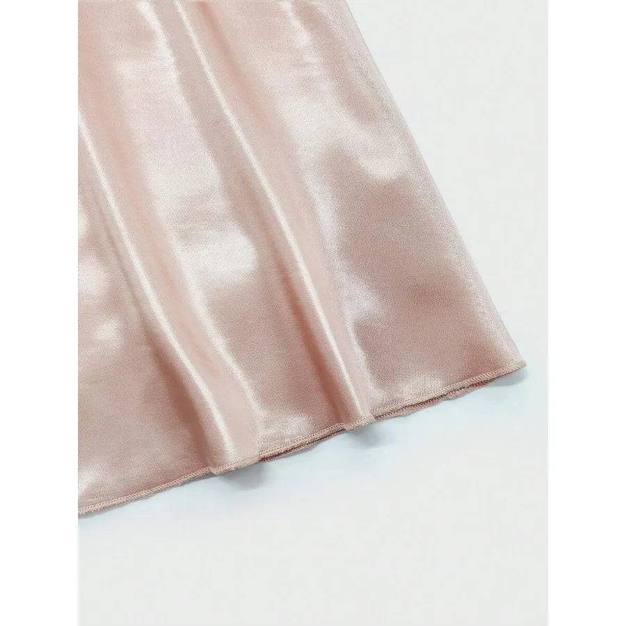 【New style】GlowEve New Sleeveless Beaded Design Shiny Fabric Elegant Commuter Young Versatile Daily Fitted Women Short Dress