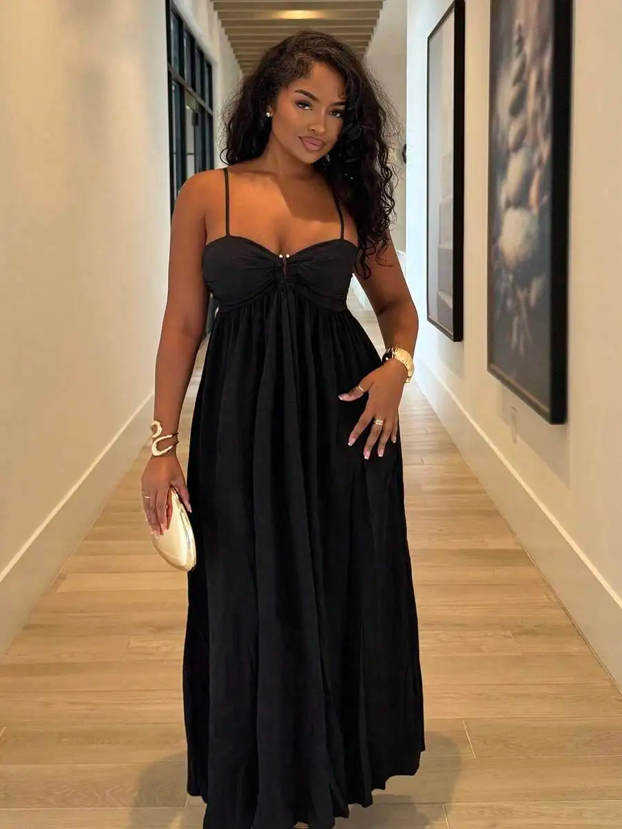 Black Pleated Sleeveless Maxi Dress with Ruched Bust, Boho Style for Summer Vacation