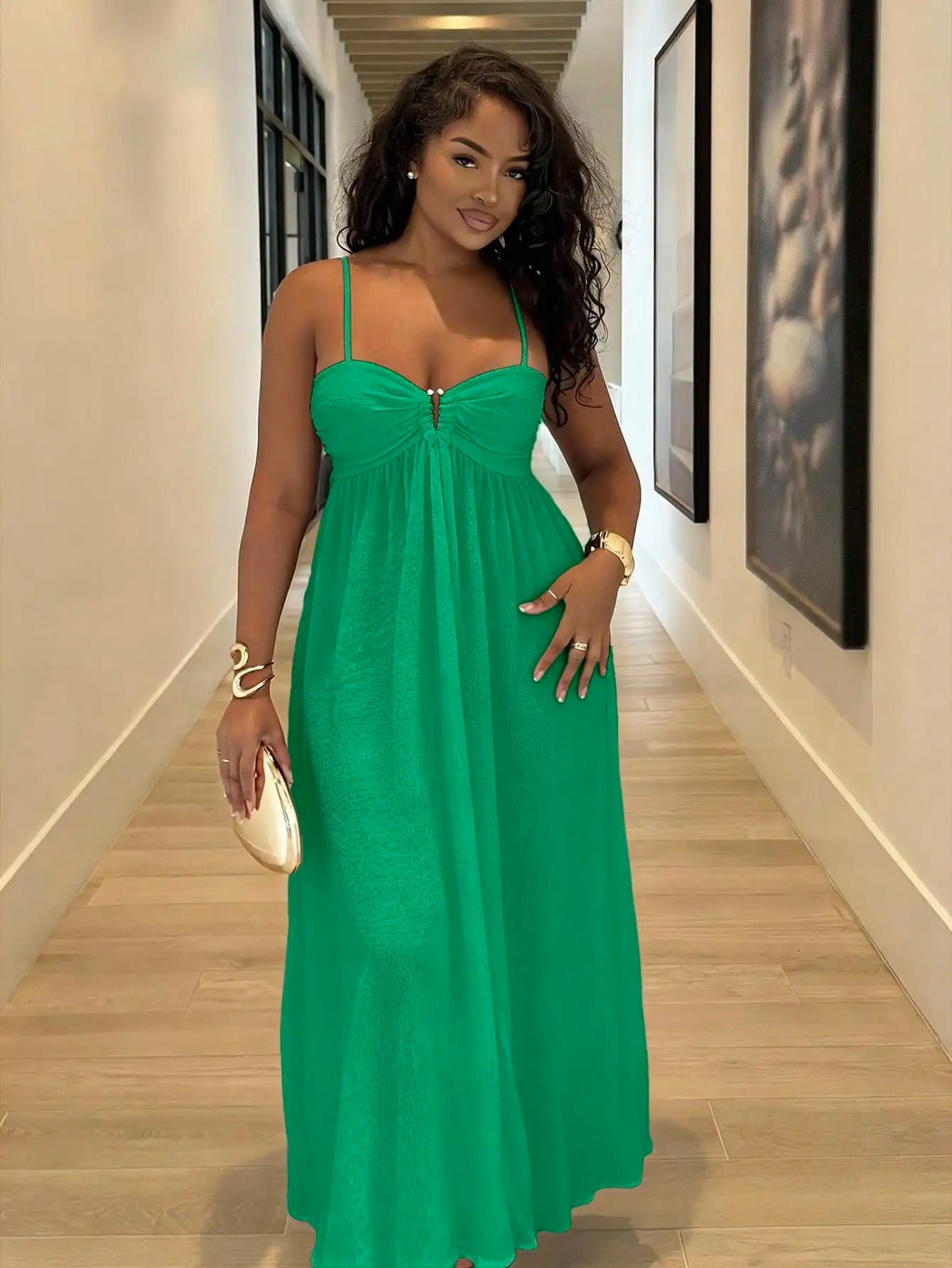 Black Pleated Sleeveless Maxi Dress with Ruched Bust, Boho Style for Summer Vacation