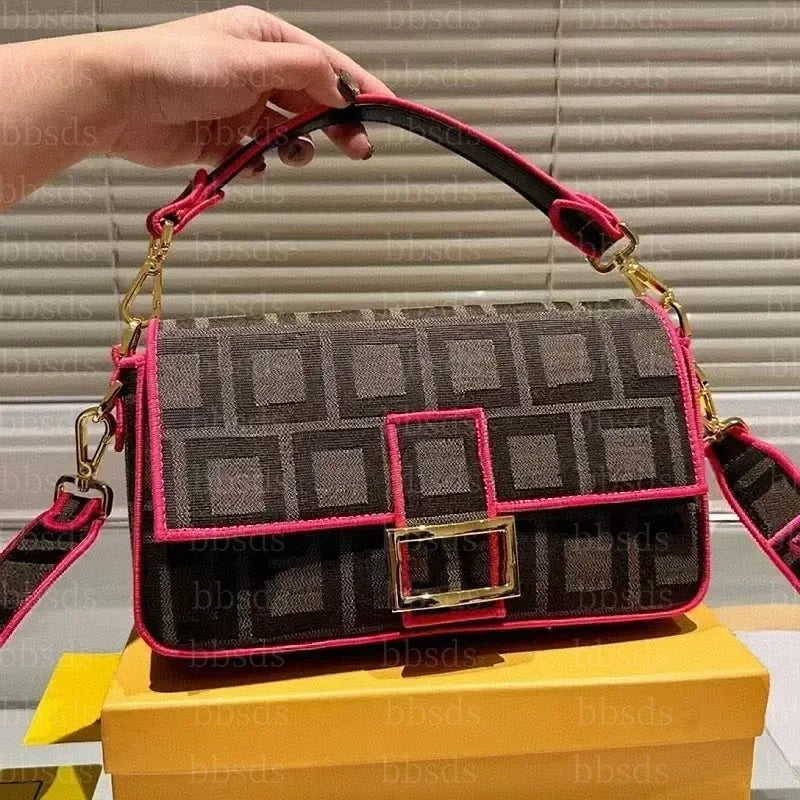 Vintage Shoulder Bag Fashion Letter Handbag High Capacity Purse Canvas Hobo Messenger Bags Satchel Women Designers Lady Tote Met