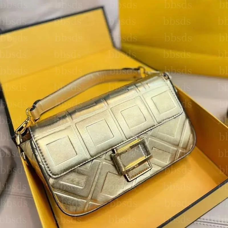 Vintage Shoulder Bag Fashion Letter Handbag High Capacity Purse Canvas Hobo Messenger Bags Satchel Women Designers Lady Tote Met